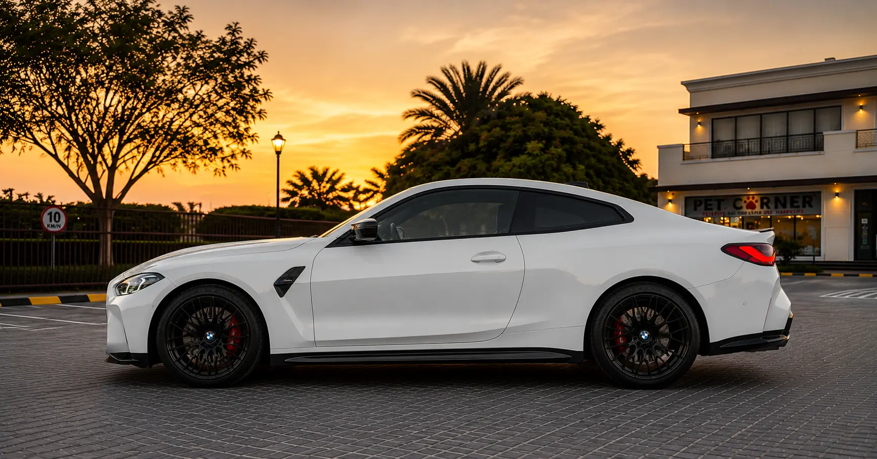 how much is rental for a bmw m4 competition